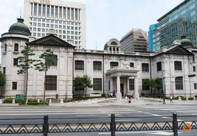 beautiful_granite_exterior_of_the_bank_of_korea_museum